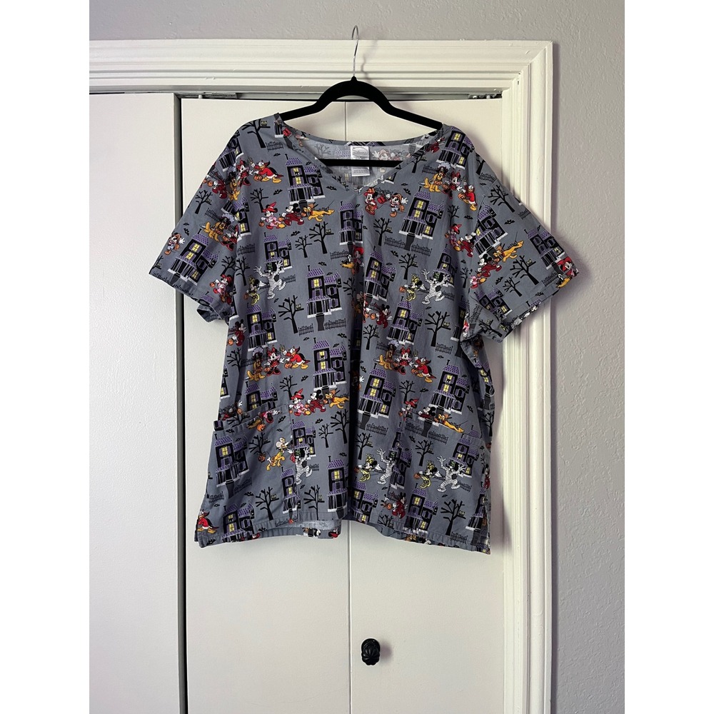 Disney Halloween Mickey Mouse & Friends Scrub Top‎ 3X/3XG Plus Size